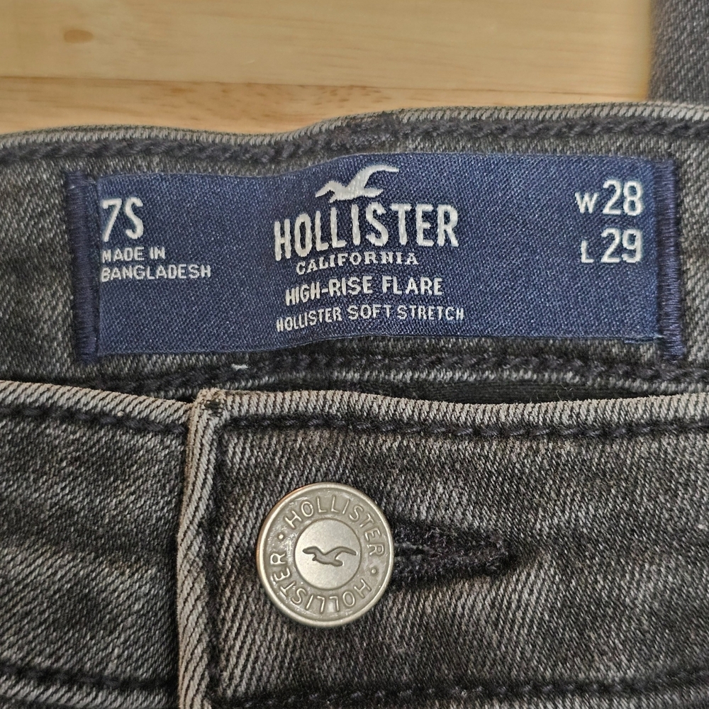 Hollister Women's Juniors High Rise Fit And Flare Jeans Black Washed Gray - Picture 6 of 7
